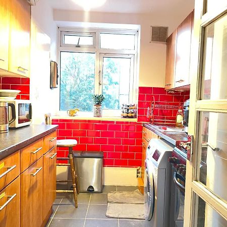 Room With Shared Kitchen Londra Exterior foto